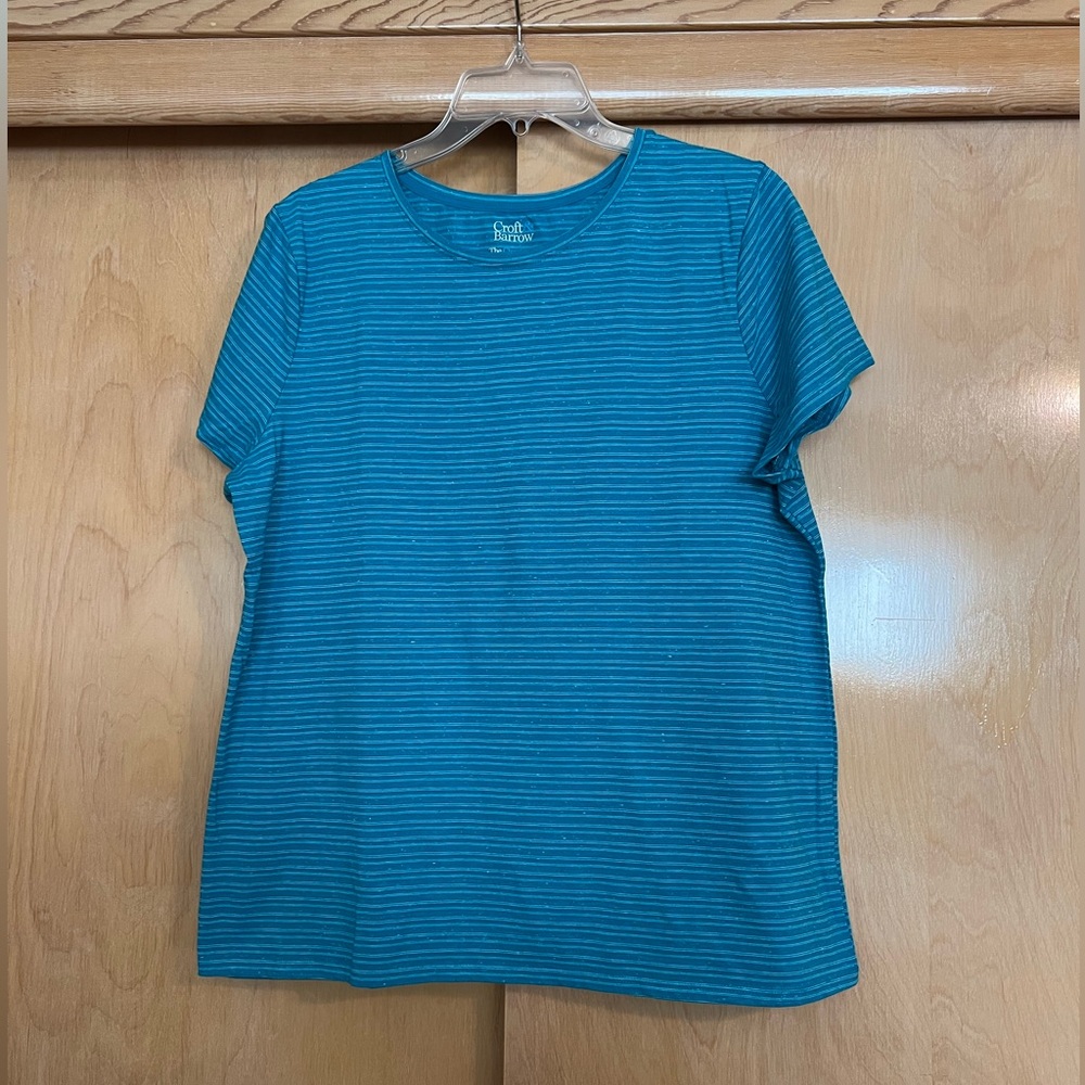 XL Croft & Barrow Turquoise Classic Tee